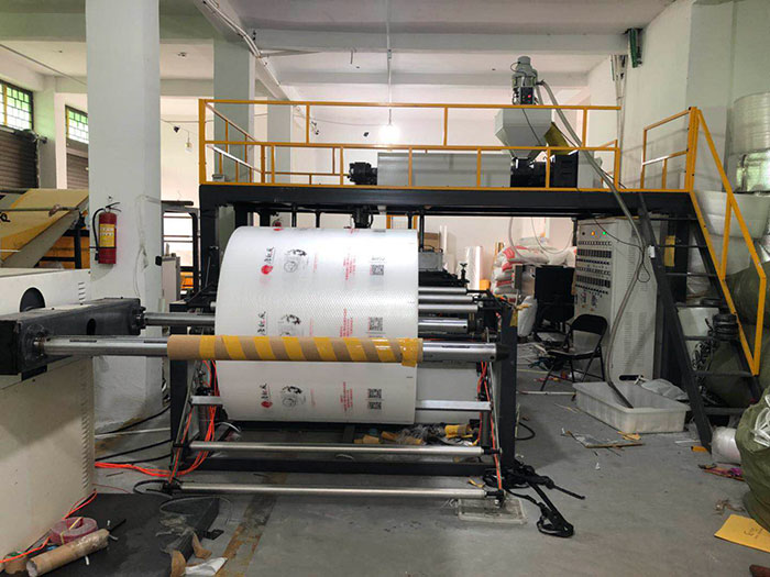 聚乙烯氣泡膜機 新型全自動高速復合多層氣泡膜機組 緩沖PE氣泡膜03