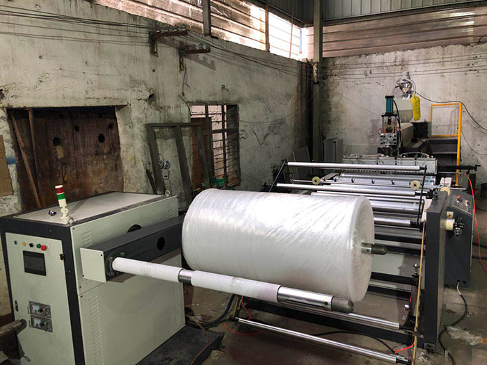 LSPE1600型全自動(dòng)高速聚乙烯氣泡膜機(jī)(氣墊膜機(jī))設(shè)備氣泡膜機(jī)器10