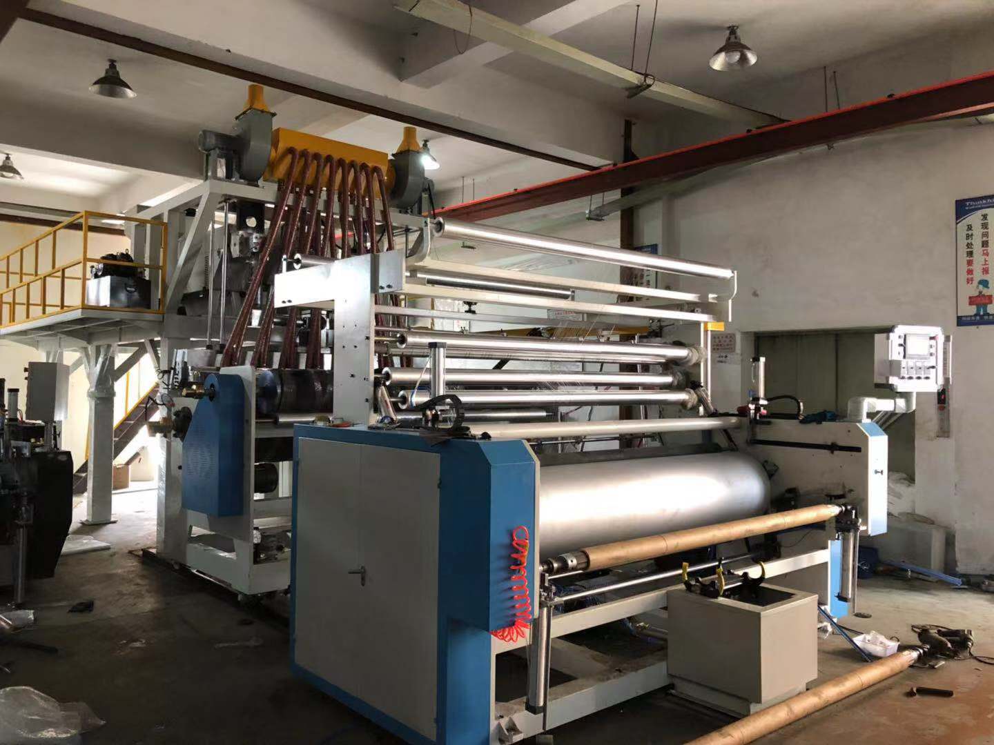 纏繞膜機(jī) (11)